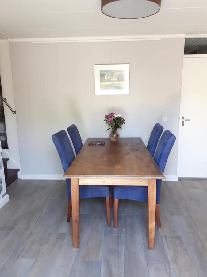 B&B De Blauwe Tulp Noord-Scharwoude Exteriör bild
